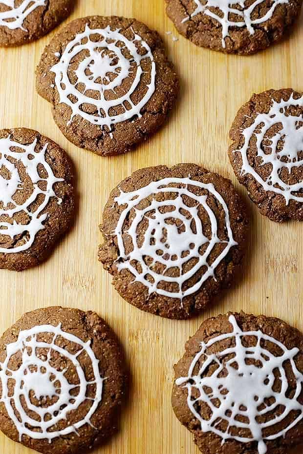 Chocolate Spider Web Cookies