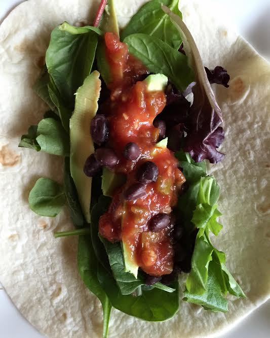 Easy Salsa and Bean Wrap - simple and easy food inspiration! "What I Ate" is easy to prepare things I ate this week to spark ideas for you! eating vegan doesn't need to be complicated / TwoRaspberries.com