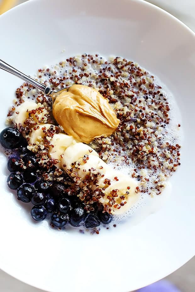 Quinoa Blueberry, Banana and Grape Breakfast Bowl – The Salted Cookie