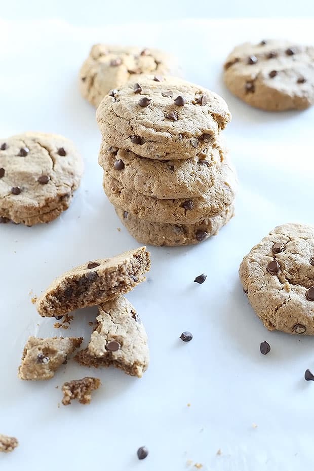 Nothing is better than only needing 1 bowl to make your cookies! These 1 bowl Chocolate Chip Almond Butter Cookies are SUPER easy to make, Vegan and Gluten Free, only 7 ingredients and completely melt in your mouth! / TwoRaspberries.com