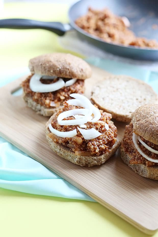 These Easy Vegan Quinoa Sloppy Joes are flavorful and spicy, messy and delicious, healthy and easy, made from quinoa and completely vegan and gluten free! / TwoRaspberries.com