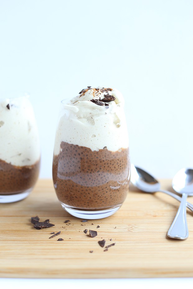 This Chocolate Peanut Butter Superfood Chia Pudding is creamy and rich. Refined sugar free and loaded with healthy vitamins and minerals! Vegan and Gluten Free. / TwoRaspberries.com