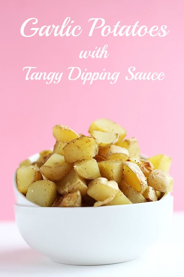 These Garlic Potatoes with Tangy Dipping Sauce are the perfect dinner or snacking. Two options for dipping sauce, avocado lime or chili lemon. Vegan and Gluten Free. / TwoRaspberries.com