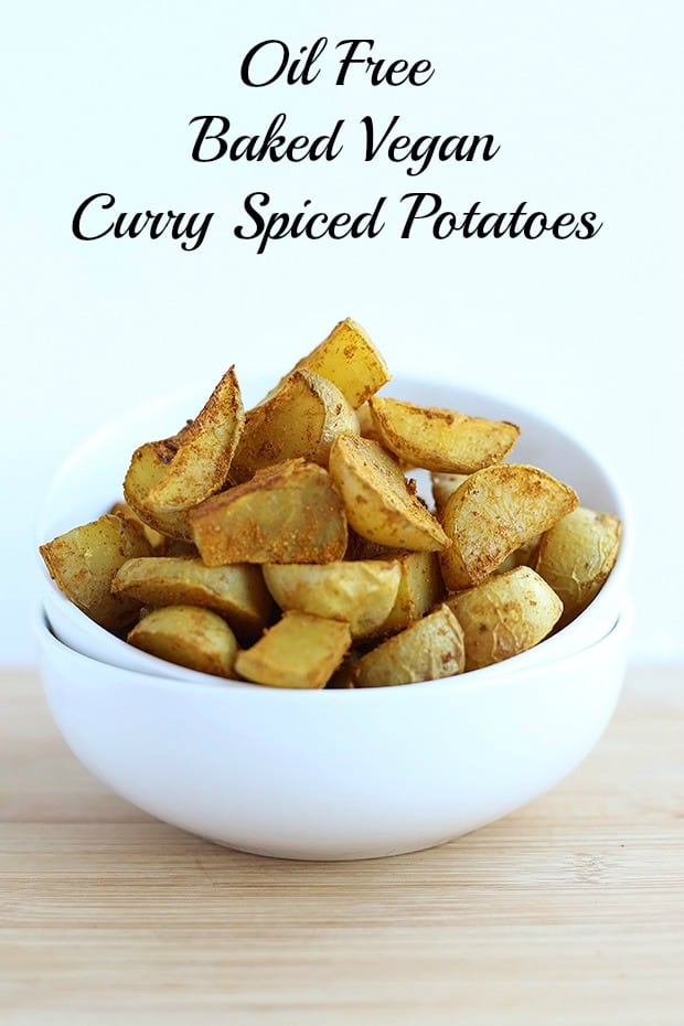 These Oil Free Baked Curry Spiced Potatoes are SUPER SIMPLE to make! Only 6 ingredients, also fat free! Vegan plus Gluten Free. / TwoRaspberries.com