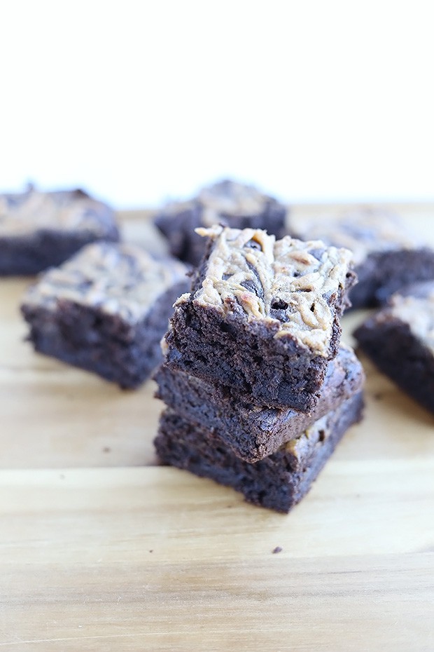 These Vegan Gluten Free Caramel Brownies are super dense and moist. Refined sugar free, naturally sweetened with maple syrup and applesauce! / TwoRaspberries.com