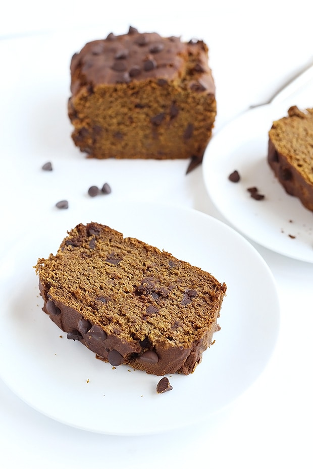 This Vegan Gluten Free Pumpkin Spice Bread is moist, soft and delicious! Chocolate chips are added for extra sweet-ness in this bread! / TwoRaspberries.com