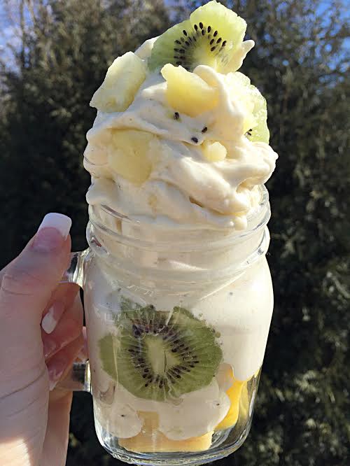 Let your personality shine inspiration plus a recipe for Pineapple Kiwi Nicecream! / TwoRaspberries.com