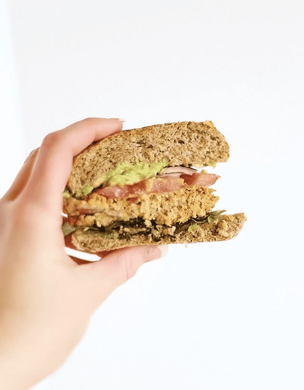 These Healthy Quinoa Chickpea Burgers are made with quinoa, onion, mushroom and a hint of chili spice! Healthy, protein and fibre rich, easy, vegan and GF! | TwoRaspberries.com