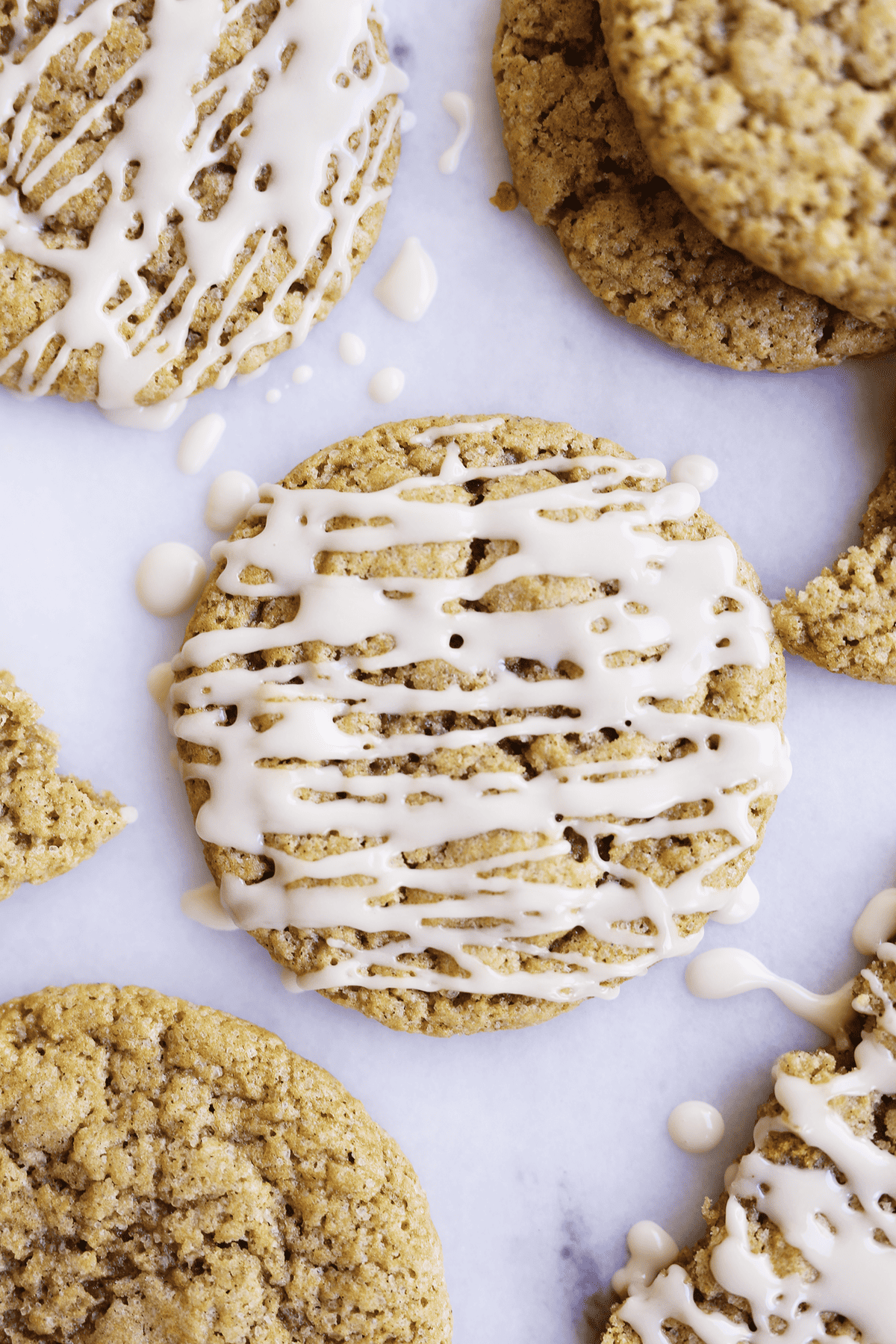 These Chewy Apple Cider Cookies are the best fall cookies ever! They are chewy in the middle and have crisps edges, they are vegan and absolutely delicious!