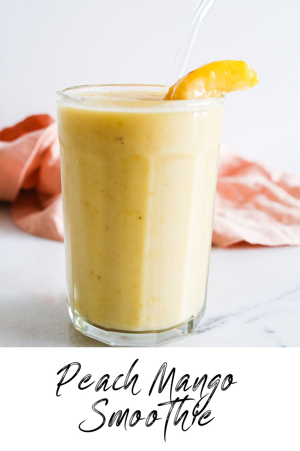 peach mango smoothie - Two Raspberries